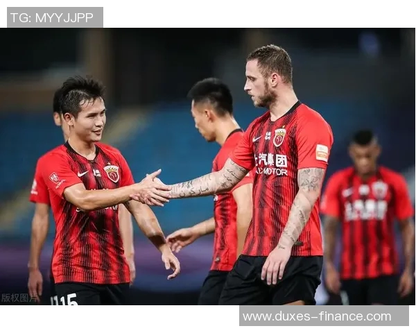 总决赛激战正酣北京首钢与辽宁队的巅峰对决引发球迷热议 总决赛激战正酣北京首钢与辽宁队的巅峰对决引发球迷热议